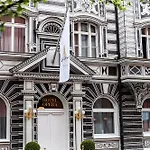 Opera Hotel