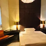 Opera 4* München