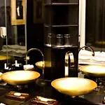 Opera Hotel 4*