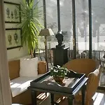 Opera 4*