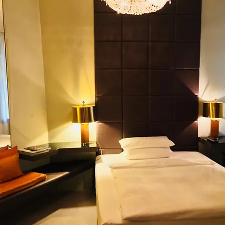 Hotel Opera 4*